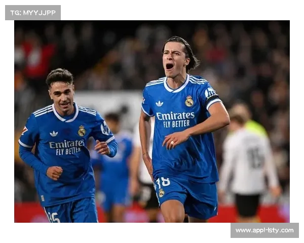 皇马对阵瓦伦西亚，卡雷拉斯第65分钟打破僵局